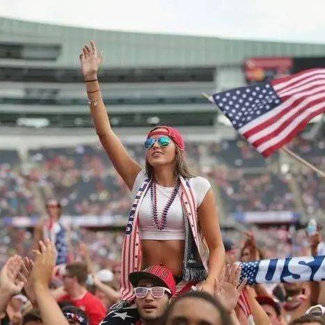 周二,国王杯,巴塞罗那,MANBETX万博赞助,体育赞助平台,赛事合作资讯,足球赛事赞助,品牌合作信息